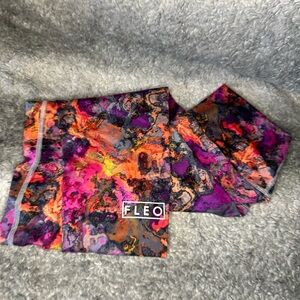 Fleo Vivid Abstract Leggings